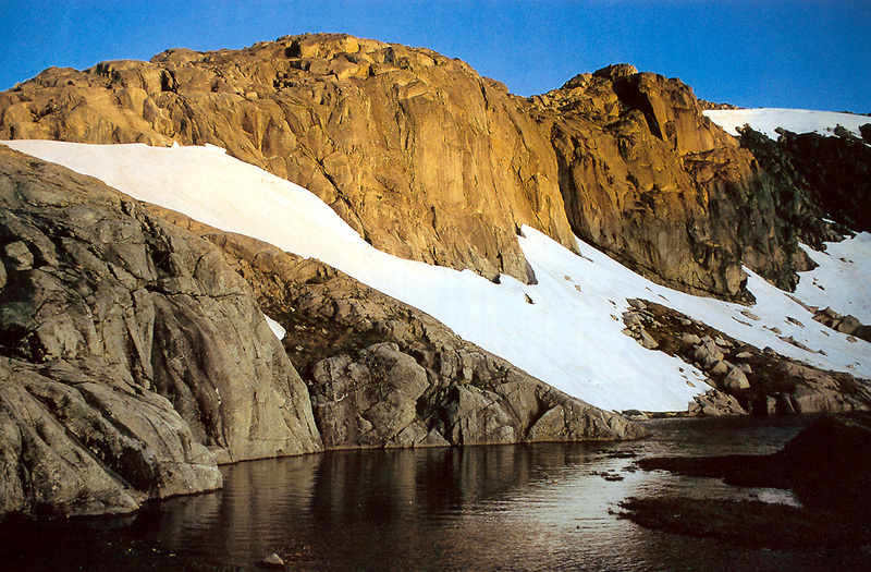 [Baptist Church Australia 1996 Calendar] mountain snow; DISPLAY FULL IMAGE.