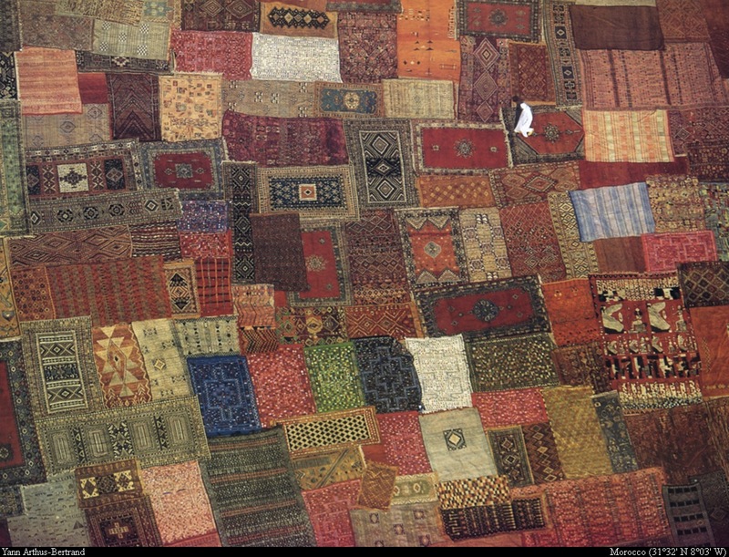 [B14 SLR: Yann Arthus-Bertrand] Rugs of Marrakech; DISPLAY FULL IMAGE.